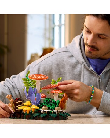 LEGO Botanicals Woodland Mushrooms 11505