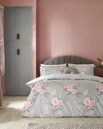 Catherine Lansfield Canterbury Duvet Cover Set