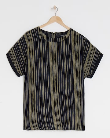 Mono Print Woven Front Longline Curved Hem Top
