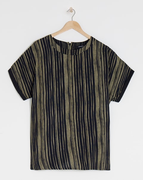 Mono Print Woven Front Longline Curved Hem Top