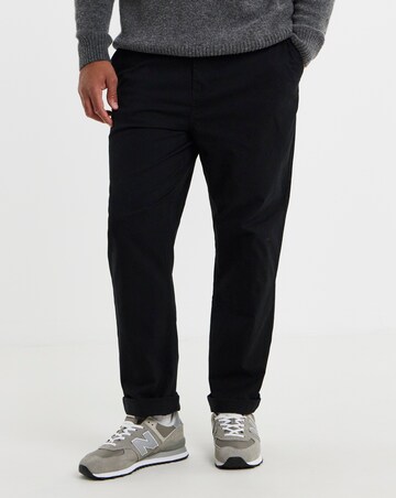 Straight Fit Chino