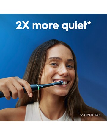 Oral-B iO3 Matt Black & Ice Blue