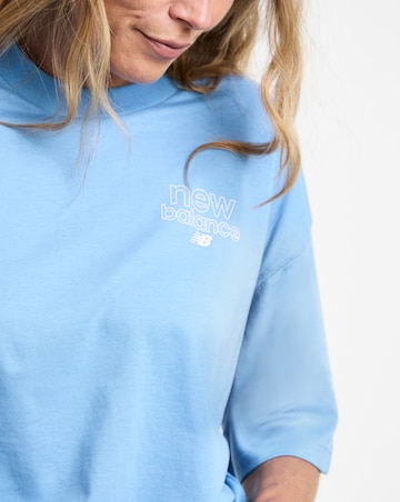 New Balance Oversized Graphic T-Shirt