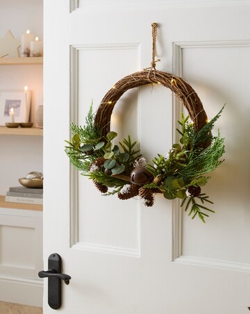 LED Natural Twig Wreath