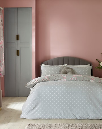 Catherine Lansfield Canterbury Duvet Cover Set