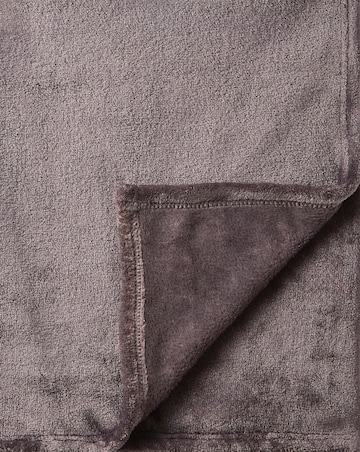 Plush Fleece Throw