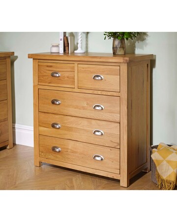 Woburn 3 + 2 Chest