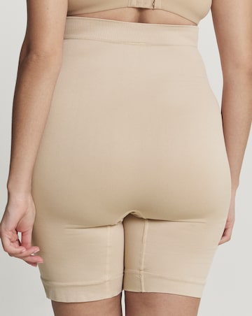 MAGISCULPT Medium Control Seamfree Thighshaper Almond