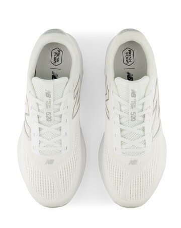 New Balance 520 Trainers