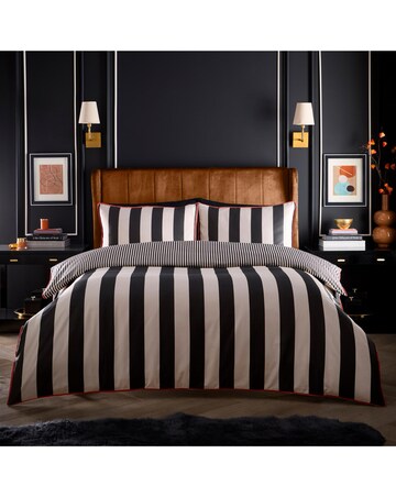 Laurence Llewelyn-Bowen Festivo Circus Stripe Duvet Cover Set