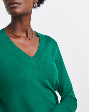 V Neck Jumper