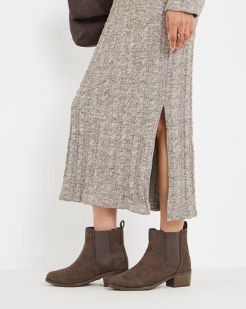 Kelani Block Heel Chelsea Ankle Boots - Wide Fit (E)