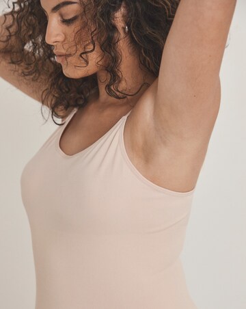 MAGISCULPT Seamfree Shaping Bodysuit