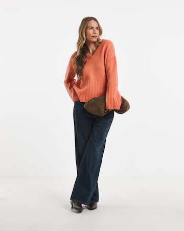 Sponge V Neck Jumper