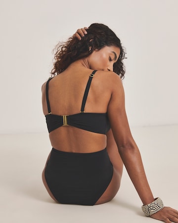 MAGISCULPT Twist Front Bandeau Underwired Bikini Top