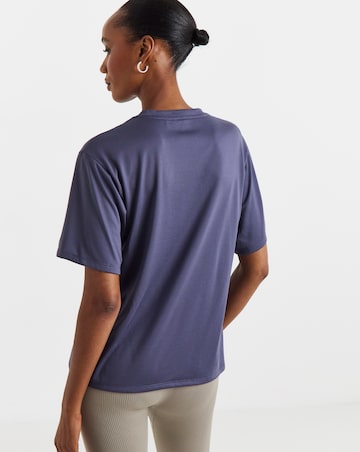 PUMA Womens Essential Relaxed Tee