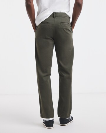 Straight Fit Chino