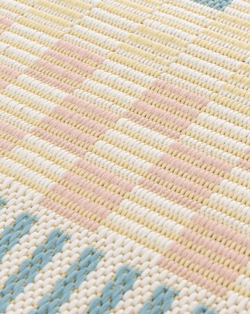 Cosmos Chequer Indoor/Outdoor Rug
