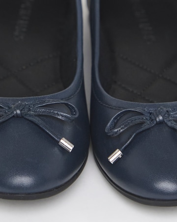 Vine Classic Toe Cap Leather Ballerina Shoes - Extra Wide Fit (EEE)