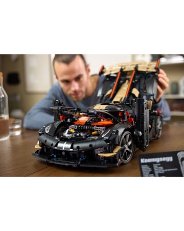 LEGO Technic Ultimate Car
