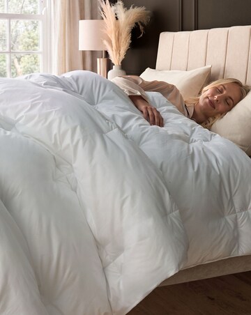 Silentnight Prestige Collection Soft Indulgence 10.5 Tog Duvet