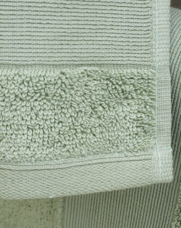 Catherine Lansfield Anti Bacterial 6 Piece Towel Bale