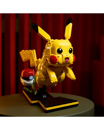 LEGO Pokemon Pikachu and Poke Ball 72152