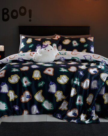 Catherine Lansfield Halloween Ghosts Throw