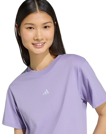 adidas Essentials Small Logo T-shirt