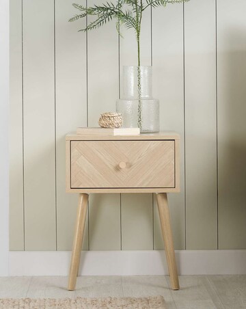 Herringford 1 Drawer Bedside Table