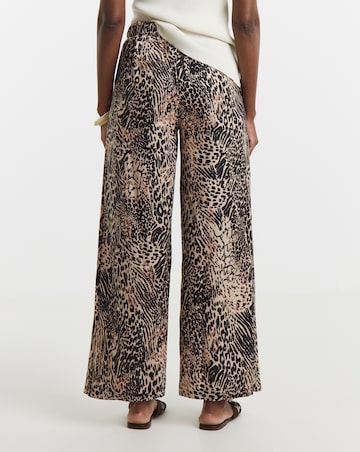 Animal Print Textured Wide Leg Trouser