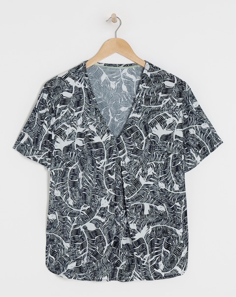 Julipa Printed Crinkle Short Sleeve Top