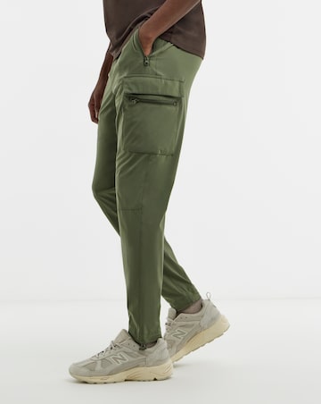 Tech Tapered Fit Pocket Cargo