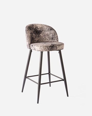 Savannah Barstool