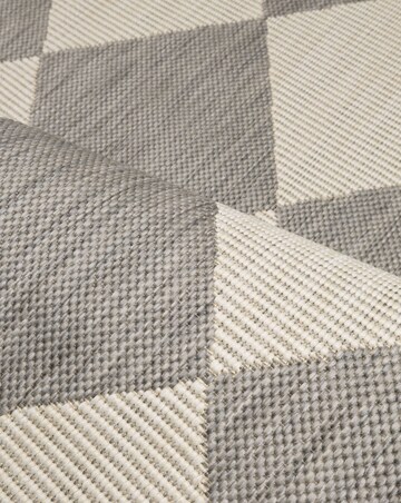 County Diamonds Indoor/Outdoor Rug