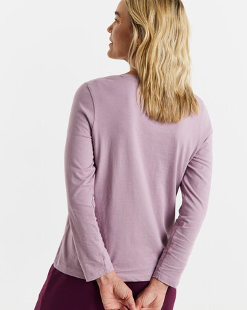 Elderberry V-Neck Long Sleeve T-Shirt
