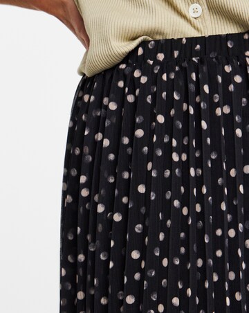 Chiffon Spot Print Pleated Midaxi Skirt