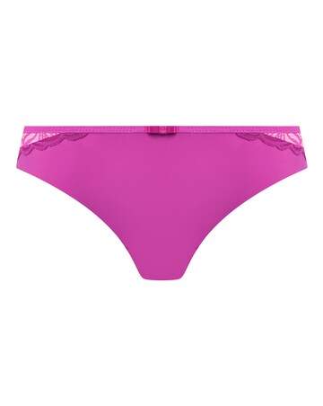 Freya Alanna Brief