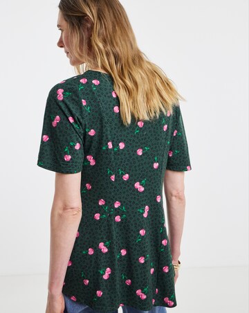 Floral Printed Scoop Neck Angel Sleeve Longline Peplum Top