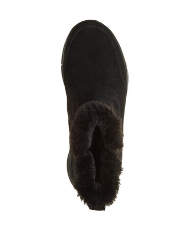 Skechers Arch Fit 3 Winter Dream Boots - Standard Fit (D)