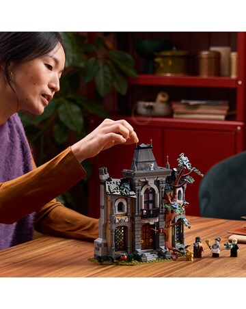 LEGO Haunted House