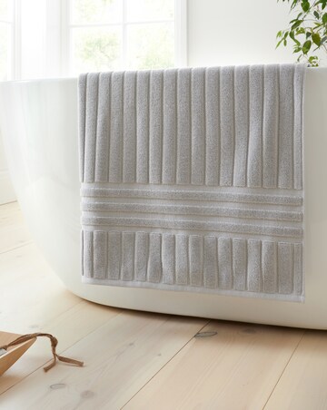 Bianca 100% Cotton Hotel Towel