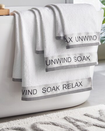 Catherine Lansfield Relax & Unwind 4 Piece Towel Bale