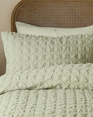 Serene Embossed Grid Duvet Cover Set