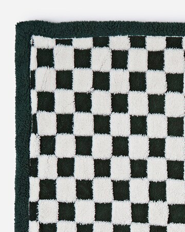 Chequerboard Sherpa Fleece Throw