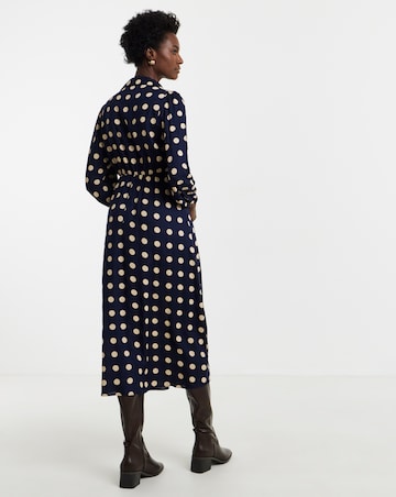 Contrast Collared Tea Dress