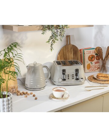 Salter Ripple Rapid Boil Kettle & Salter Ripple 4 Slice Toaster- Taupe Bundle