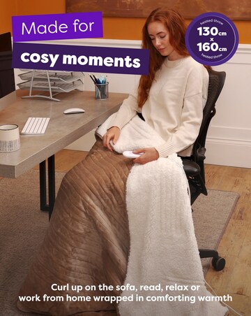 Slumberdown Cosy & Snug Sherpa Fleece Heated Throw