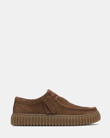 Clarks Torhill Lo Suede Shoe - Light Brown