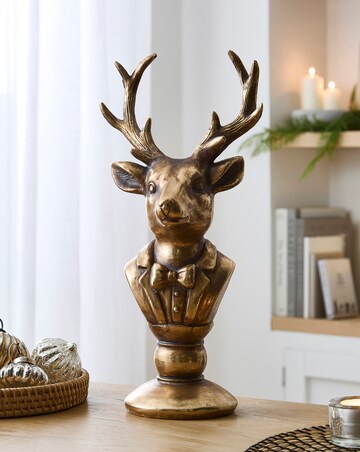 Reindeer Bust